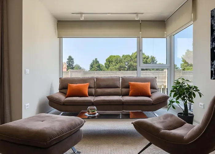 Apartment Maneo Lux