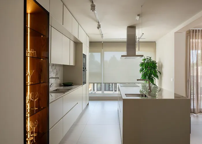 Maneo Lux *