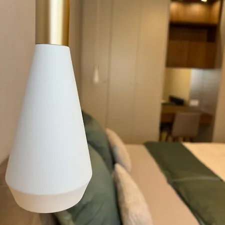 Maneo Lux Apartment *