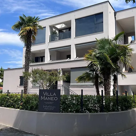 Apartment Maneo Lux
