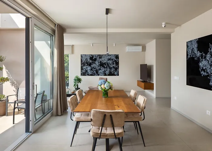 Apartamento Maneo Lux *